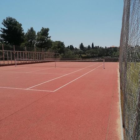 Appartement Zen A Frejus Avec Jardin, Piscine, Tennis, Proche Mer Eksteriør bilde