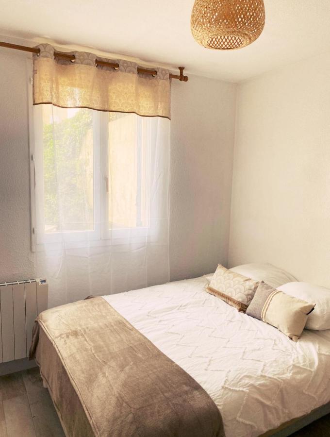 Appartement Zen A Frejus Avec Jardin, Piscine, Tennis, Proche Mer Eksteriør bilde