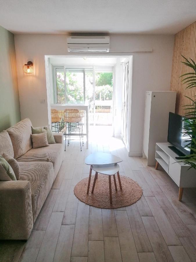 Appartement Zen A Frejus Avec Jardin, Piscine, Tennis, Proche Mer Eksteriør bilde