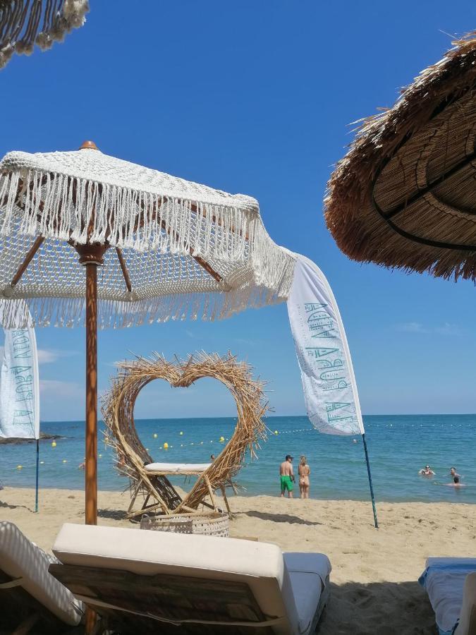Appartement Zen A Frejus Avec Jardin, Piscine, Tennis, Proche Mer Eksteriør bilde